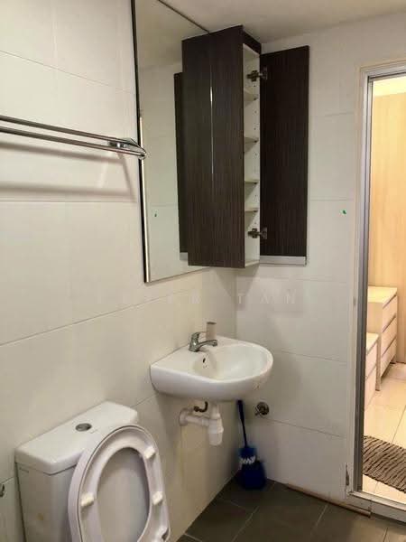Service Residence for Rent at Zeva @ Equine South - Peter Tan - Bathroom - PropertyGuru.com.my