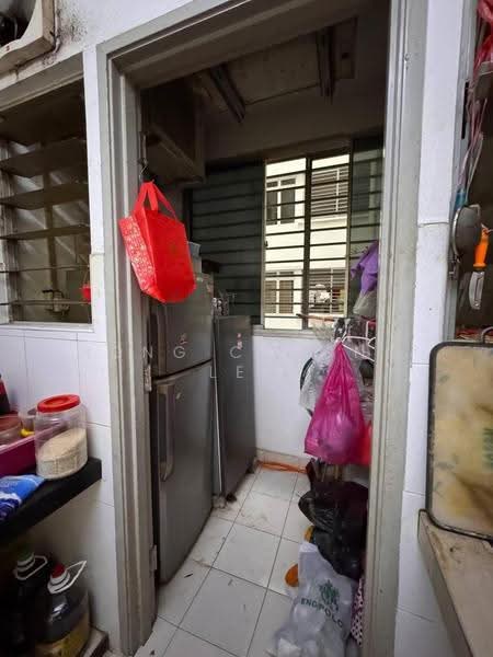 Apartment for Sale at Denai Nusantara Apartment - Hong Charng Lee - Kitchen - PropertyGuru.com.my