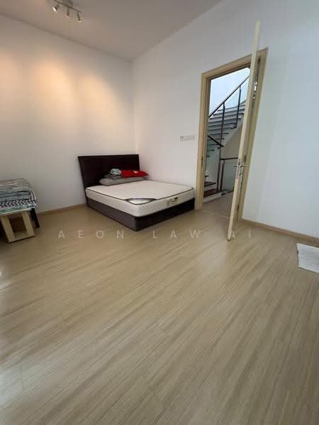 Rumah Berkembar untuk Dijual di Sungai Ara (Penang) - Aeon Law Ai - Bedroom - PropertyGuru.com.my