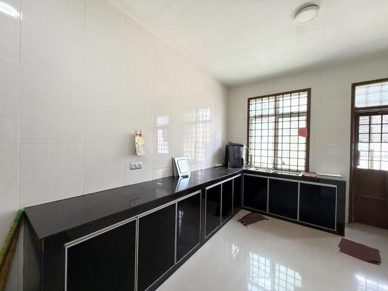 1-storey Terraced House for Sale in Taman Puteri Wangsa (Ulu Tiram) - Calvin Lee - PropertyGuru.com.my