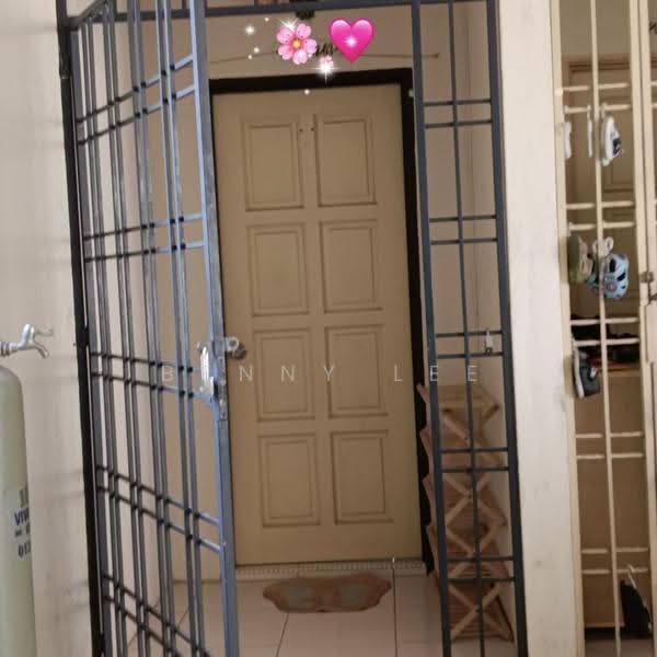 Apartment for Rent at Sri Ixora Apartment - Benny Lee - Entrance - PropertyGuru.com.my