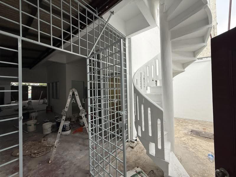 Shop for Sale in SS 3, Taman Universiti (Petaling Jaya) - Alven Lim - Exterior - PropertyGuru.com.my