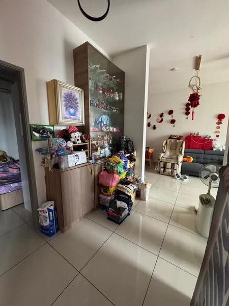 Condominium for Sale at Legend Heights - Kelven Tan - Living Room - PropertyGuru.com.my