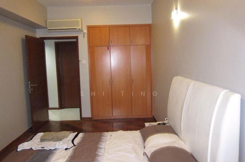 Pangsapuri untuk Dijual di Molek Pine 1 - Shi Ting - Bedroom - PropertyGuru.com.my