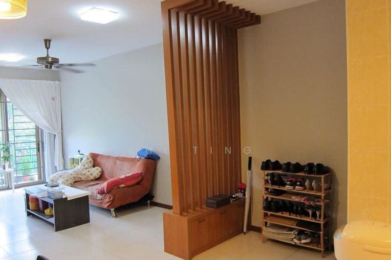 Pangsapuri untuk Dijual di Molek Pine 1 - Shi Ting - Living Room - PropertyGuru.com.my