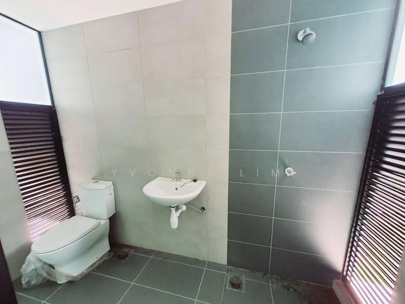 Rumah Teres 2-Tingkat untuk Dijual di Bandar Seri Alam (Masai) - Yvonne Lim - PropertyGuru.com.my