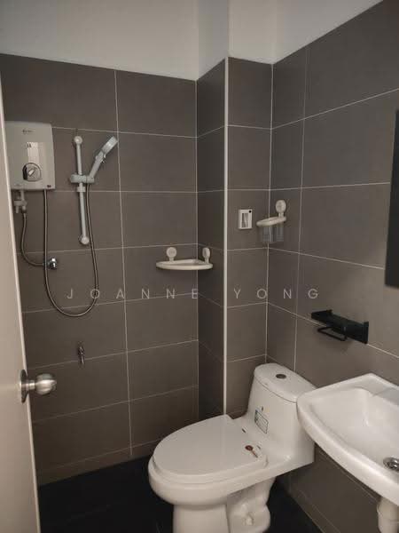 Rumah Teres 1-Tingkat untuk Disewa di Taman Setia Indah (Tebrau) - JOANNE YONG - Bathroom - PropertyGuru.com.my