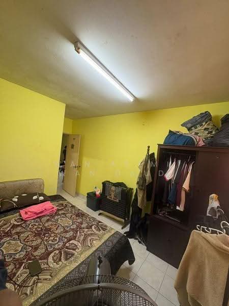 Pangsapuri untuk Dijual di Flora Damansara Apartment - Wan Azemi Wan Daud - Bedroom - PropertyGuru.com.my