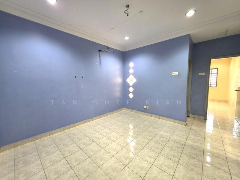 Terraced House for Sale in Bandar Kinrara Seksyen 5 (Bandar Kinrara) - Tan Chee Kian - 2nd Family Hall - PropertyGuru.com.my