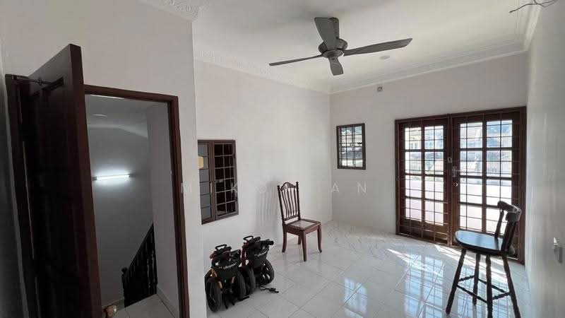 2.5-storey Terraced House for Sale in Gunung Rapat (Ipoh) - Miko Tan - Room 3 - PropertyGuru.com.my