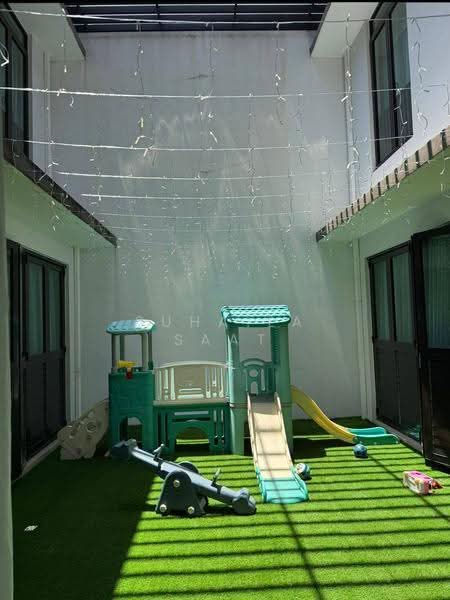 2-storey Terraced House for Sale in Taman Bukit Subang (Shah Alam) - Suhaila Saat - Exterior - PropertyGuru.com.my