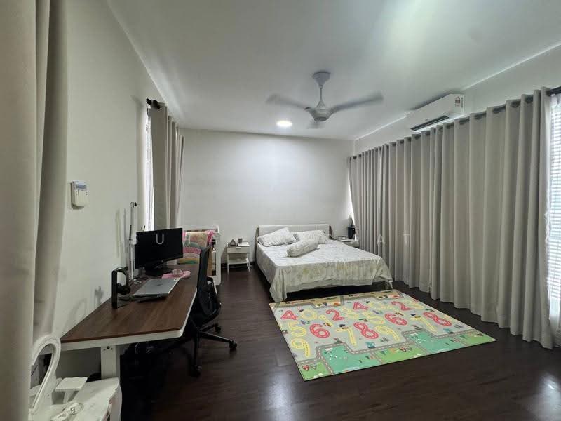 2-storey Terraced House for Sale in Taman Bukit Subang (Shah Alam) - Suhaila Saat - Bedroom - PropertyGuru.com.my