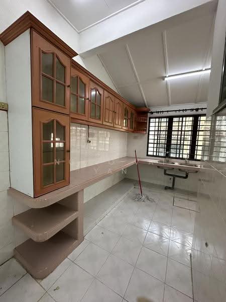 Terraced House for Sale in Usj 13 (Subang Jaya) - Ngiuo Vai Yan - Kitchen - PropertyGuru.com.my