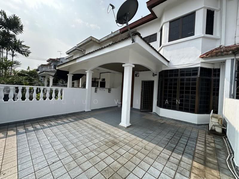 Terraced House for Sale in Usj 13 (Subang Jaya) - Ngiuo Vai Yan - Exterior - PropertyGuru.com.my