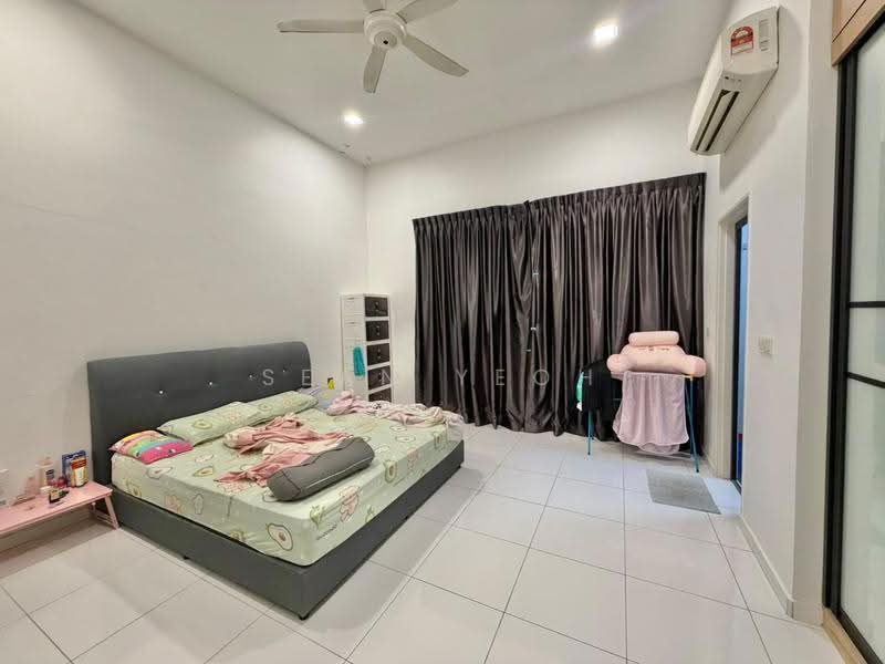 Rumah Teres 2-Tingkat untuk Dijual di Setia Eco Gardens (Gelang Patah) - Sean Yeoh - Bedroom - PropertyGuru.com.my