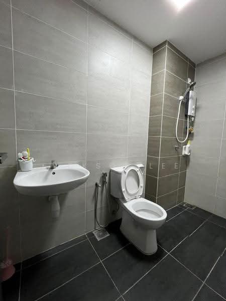 Service Residence for Rent at EDUSENTRAL - Jackson Lee - Bathroom - PropertyGuru.com.my