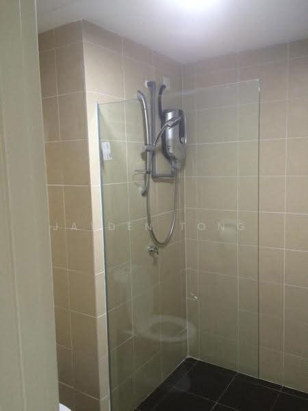 Kediaman Servis untuk Dijual di Starz Valley - Jayden Tong - Bathroom - PropertyGuru.com.my