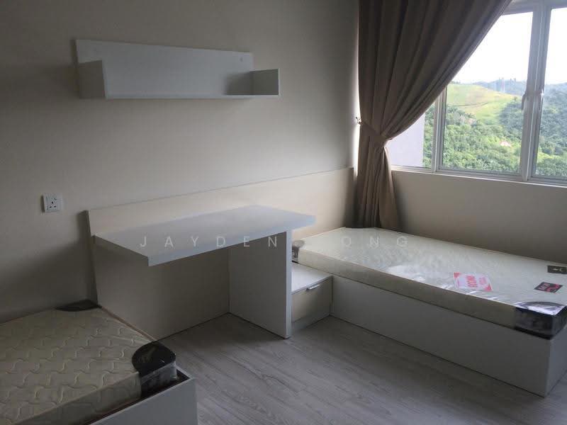 Kediaman Servis untuk Dijual di Starz Valley - Jayden Tong - Bedroom - PropertyGuru.com.my