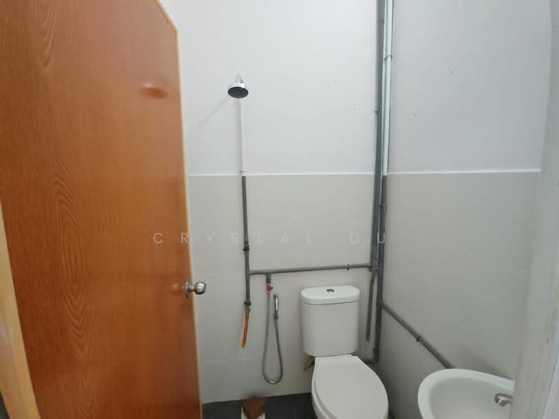 Rumah Teres 1-Tingkat untuk Disewa di Taman Pelangi (Johor Bahru) - Crystal Du - Bathroom - PropertyGuru.com.my