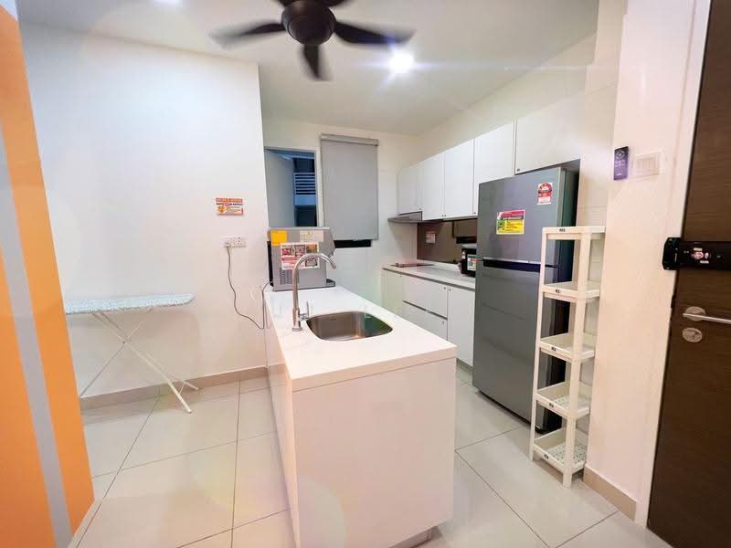 Kediaman Servis untuk Disewa di H2O Residences - JJ Lee - Kitchen - PropertyGuru.com.my