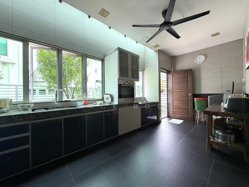 2-storey Terraced House for Sale in Ambang Botanic 2 (Klang) - Jack Boo - Kitchen - PropertyGuru.com.my