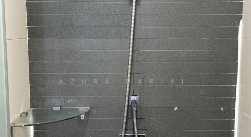 Kediaman Servis untuk Disewa di Dua Sentral - Azura Hariri - Bathroom - PropertyGuru.com.my