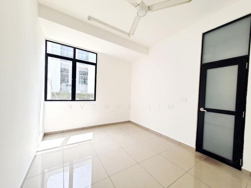 Rumah Teres 3-Tingkat untuk Dijual di Bandar Seri Alam (Masai) - Yvonne Lim - Interior - PropertyGuru.com.my