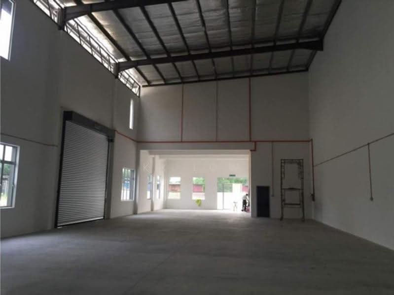 Cluster Factory for Sale in Taman Perindustrian Tropika (Ulu Tiram) - KK Low - Interior - PropertyGuru.com.my