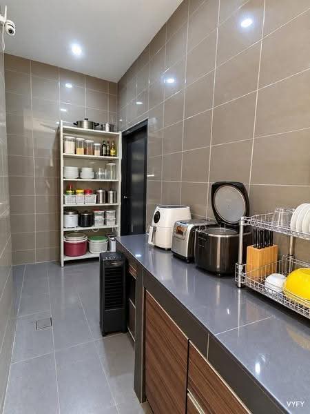 Rumah Teres untuk Dijual di Bandar Puteri Klang (Klang) - Sonia Soh - Kitchen - PropertyGuru.com.my