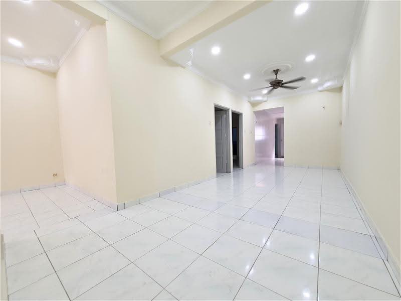 Rumah Teres 1-Tingkat untuk Disewa di Taman Sri Muda (Shah Alam) - Henrick Tan - Living Room - PropertyGuru.com.my