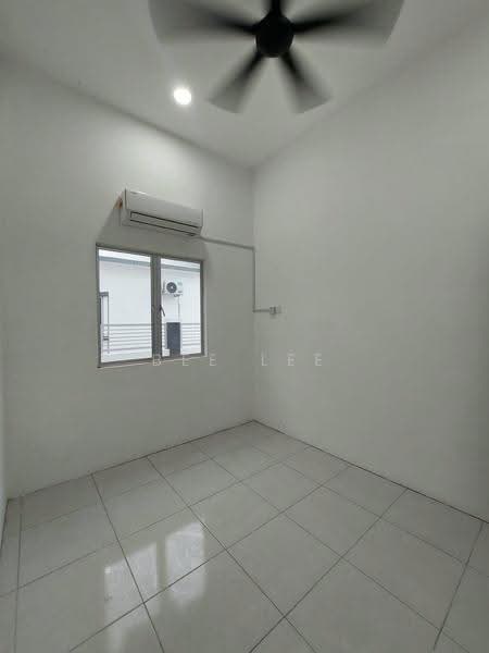 Rumah Berkembar untuk Disewa di Taman Kapar Indah (Kapar) - Bee Lee - PropertyGuru.com.my