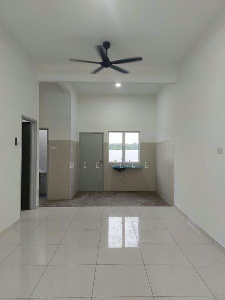 Rumah Berkembar untuk Disewa di Taman Kapar Indah (Kapar) - Bee Lee - Bathroom - PropertyGuru.com.my