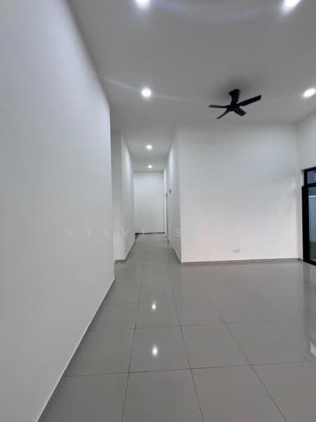 Rumah Berkembar untuk Disewa di Johor Bahru (Johor) - Steve Seah - Corridor - PropertyGuru.com.my