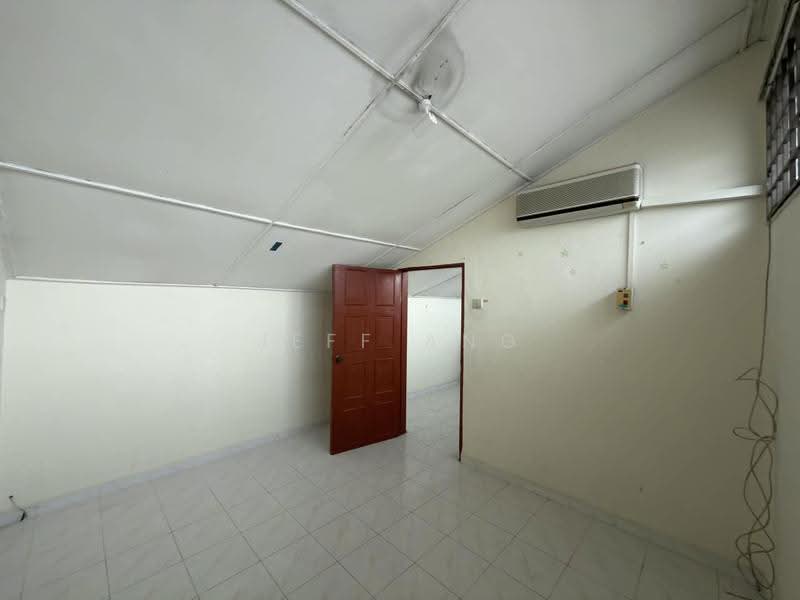 Rumah Teres 1.5-Tingkat untuk Dijual di Taman Suria (Johor Bahru) - Jeff Ang - PropertyGuru.com.my