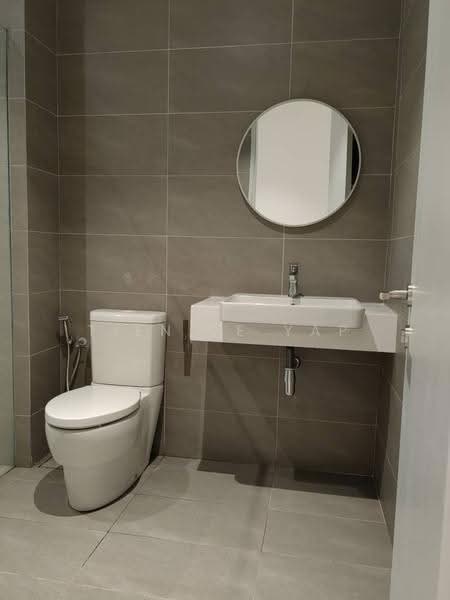 Kediaman Servis untuk Dijual di Quill Residence - Tien Ee Yap - Bathroom - PropertyGuru.com.my