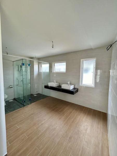 3-storey Terraced House for Rent in Taman Sri Manja (Petaling Jaya) - Peter Tan - Bathroom - PropertyGuru.com.my