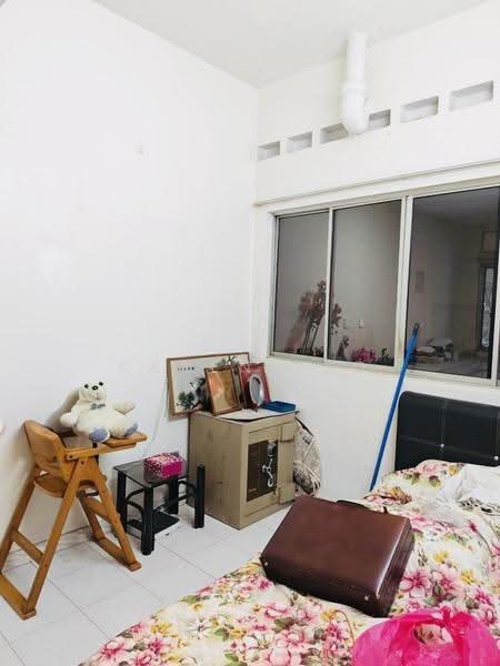 2-storey Terraced House for Sale in Taman Kolam Air (Johor Bahru) - Karen Yeo - PropertyGuru.com.my
