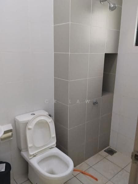 Rumah Teres 2-Tingkat untuk Disewa di Setia Ecohill (Semenyih) - CK Law - Bathroom - PropertyGuru.com.my