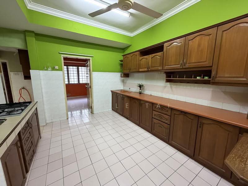 2-storey Terraced House for Sale in Usj 9 (Subang Jaya) - Cindle Tai - Kitchen - PropertyGuru.com.my