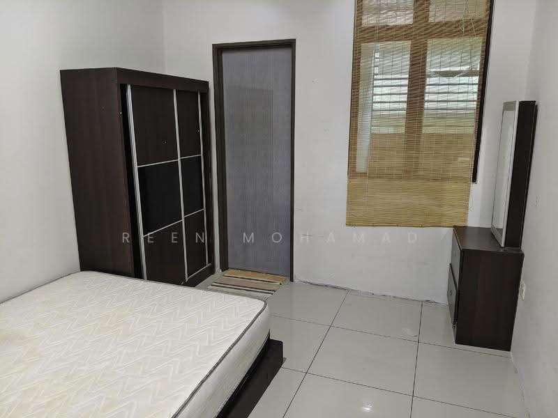 Rumah Teres untuk Disewa di Nada Alam (Pajam) - Reen Mohamad - Bedroom - PropertyGuru.com.my