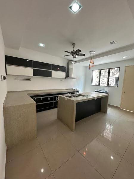 2-storey Terraced House for Sale in Bandar Bukit Tinggi 2 (Klang) - Diana See - PropertyGuru.com.my