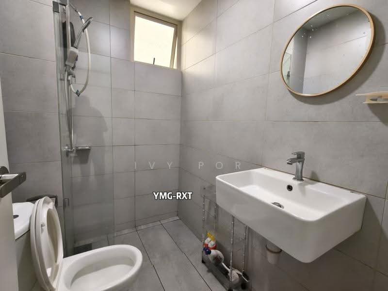 Kediaman Servis untuk Disewa di The Tresor @ Gravit8 - Ivy Por - Bathroom - PropertyGuru.com.my