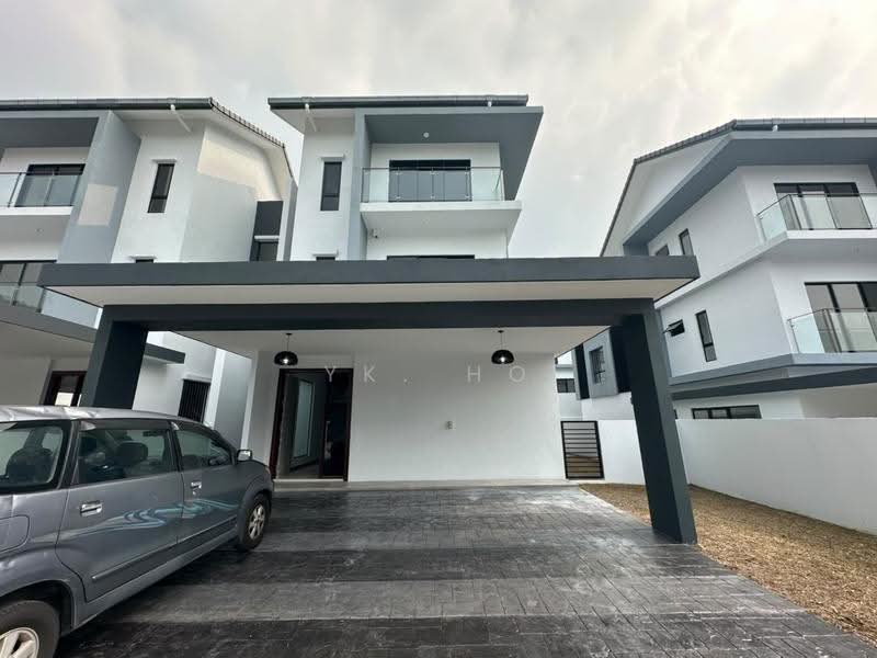 Semi-Detached House for Rent in Ampang (Selangor) - YK. Ho - Exterior - PropertyGuru.com.my