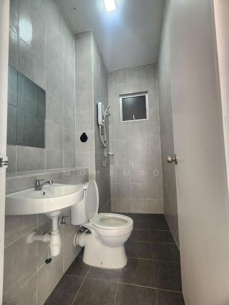 Condominium for Rent at Residensi Adelia 2 - Reen Mohamad - Bathroom - PropertyGuru.com.my