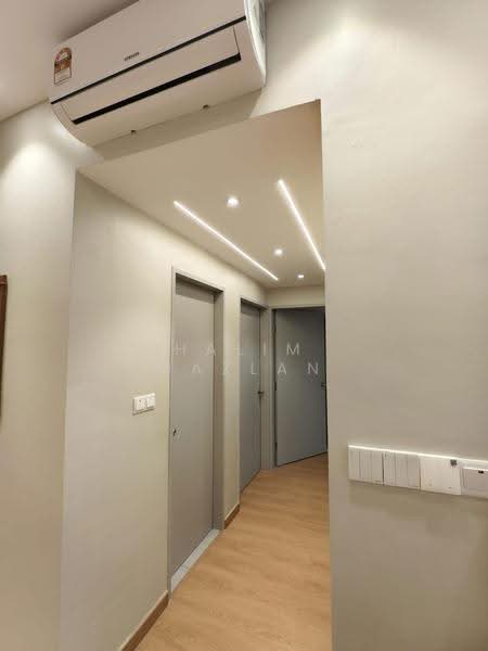 Service Residence for Rent at Maya Bay Residences @ Gamuda Cove - Halim Mazlan - Corridor - PropertyGuru.com.my