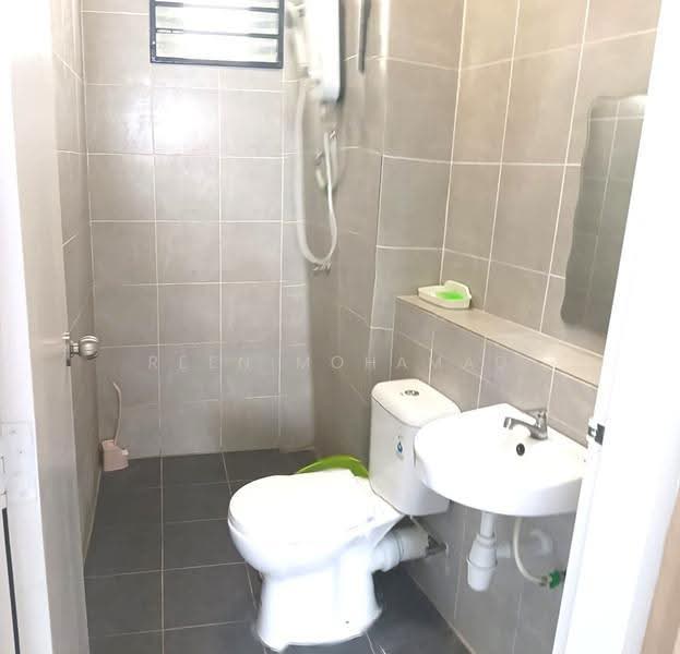 Condominium for Rent at Residensi Adelia 2 - Reen Mohamad - Bathroom - PropertyGuru.com.my
