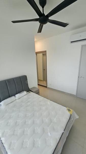 Kondominium untuk Disewa di Mezzo - CC Lee - Bedroom - PropertyGuru.com.my