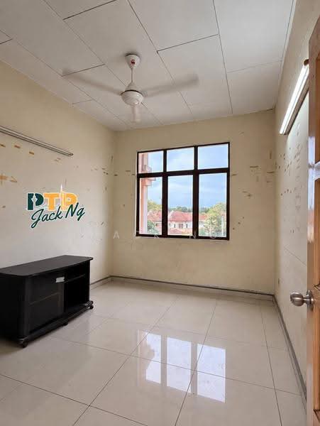 Apartment for Sale at Kelisa Apartment - Jack Ng - Living Room - PropertyGuru.com.my