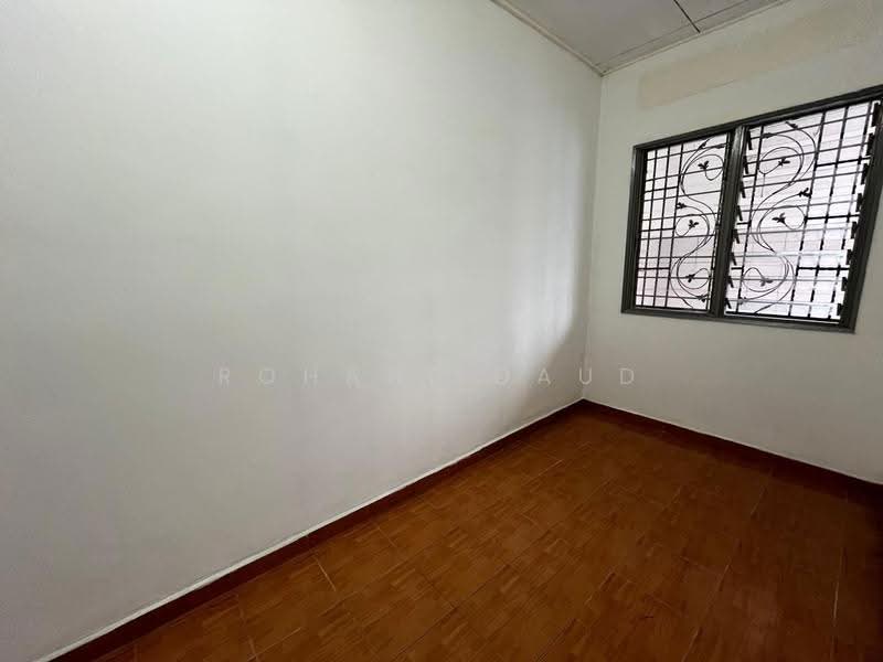 Rumah Teres 1-Tingkat untuk Dijual di Bandar Tasik Kesuma (Beranang) - Rohani Daud - PropertyGuru.com.my
