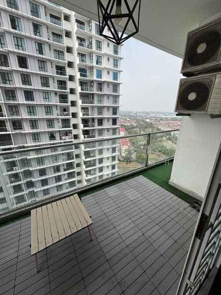 Kediaman Servis untuk Disewa di The Platino Serviced Apartment - Andy Cheah - Balcony - PropertyGuru.com.my